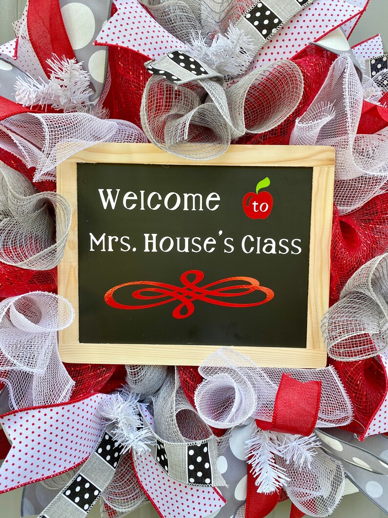 Custom School Wreath With Chalkboard Teacher Sign Teacher Etsy