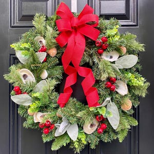 Shiny ribbon shell wreathe  ⋆。˚ リース シェル Oyster Seashell Evergreen Wreath With Lambs Ear, Natural Shell