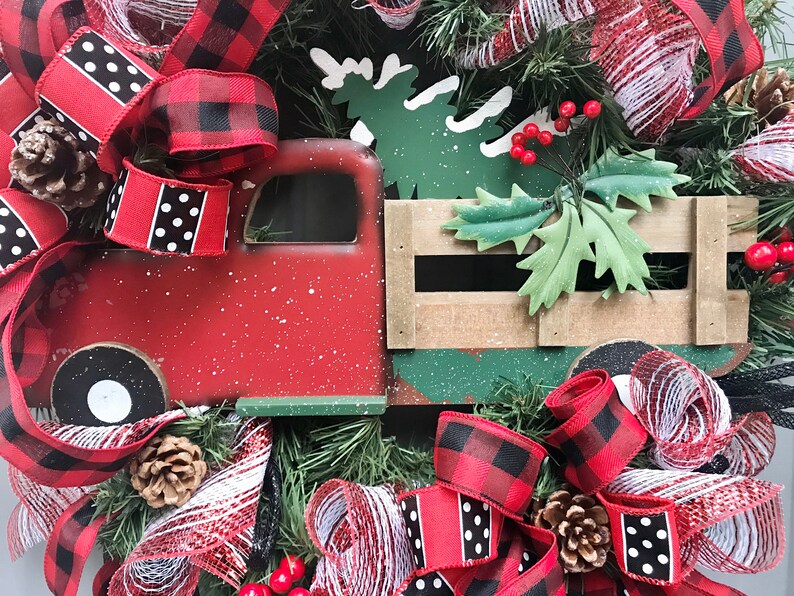 Old Red Truck Christmas Red Truck Wreath Christmas Decor Buffalo Plaid Evergreen