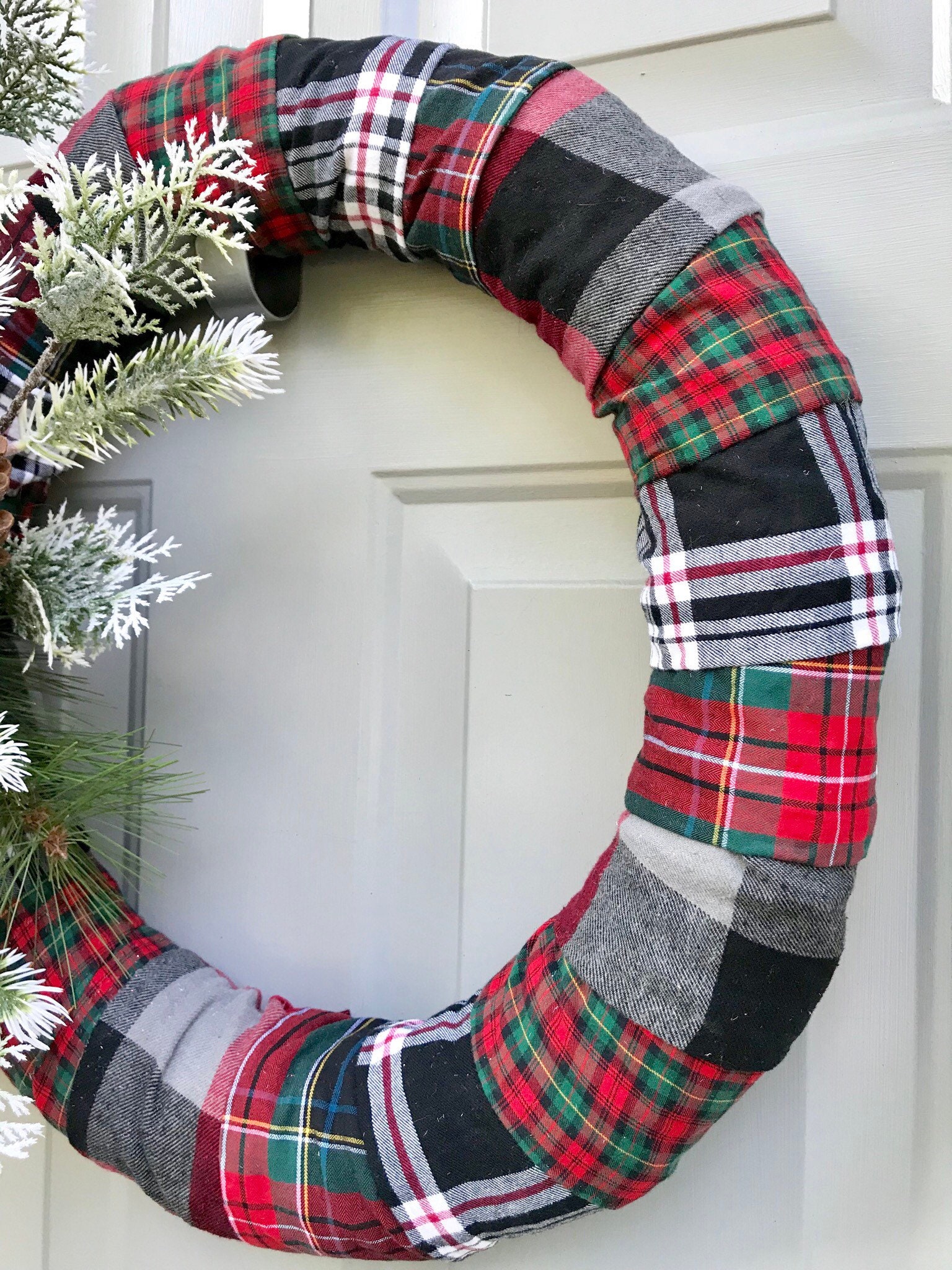 Christmas Wreath Flannel Christmas Decor Holly Berries | Etsy