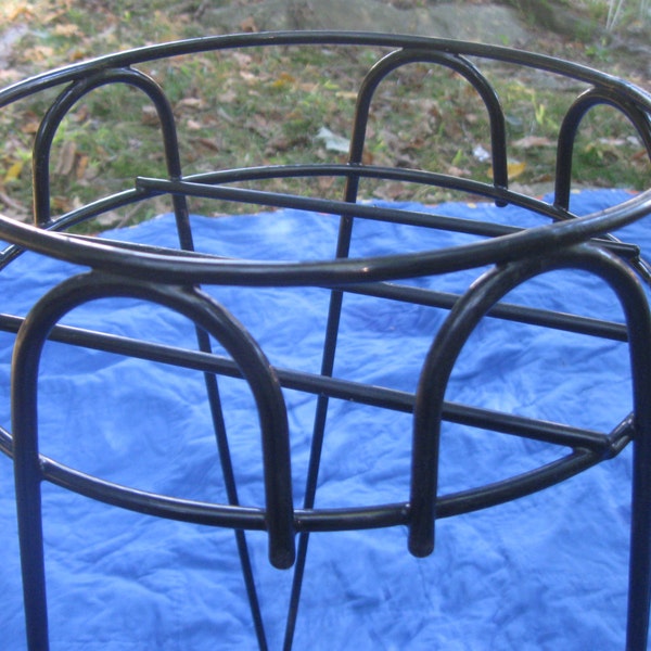 Vintage Pair of Plant Stands Black Hairpin Legs Set of Two Different Sizes