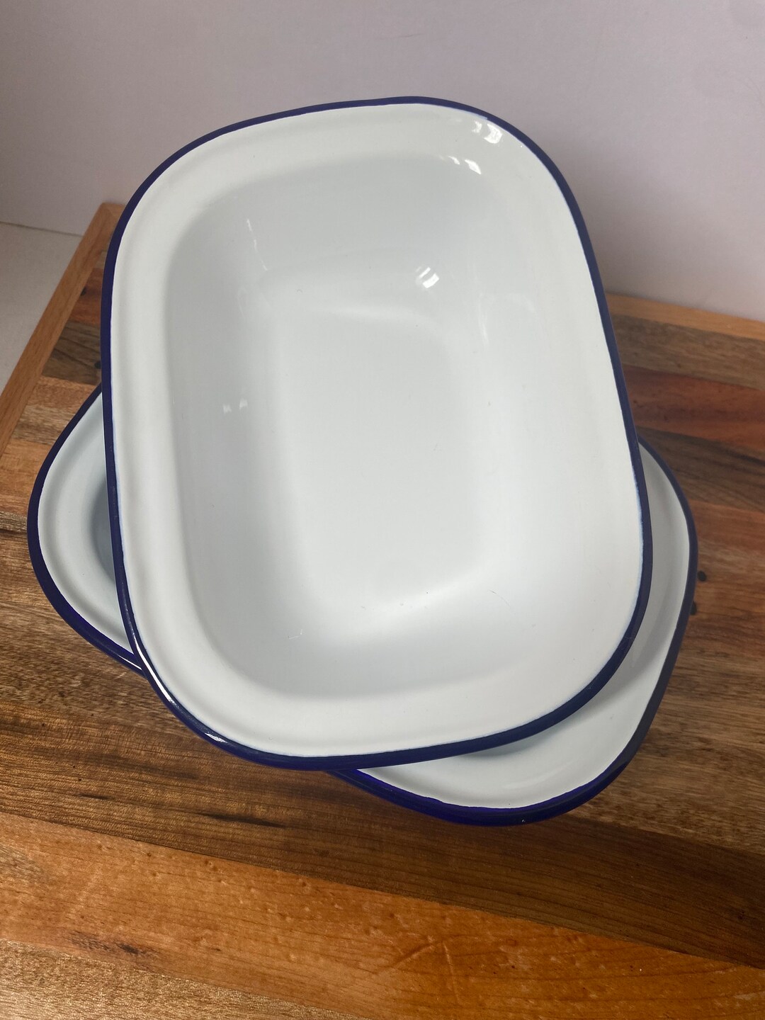 Vintage Style Enamel PIE Dishes X2 Pudding or Roasting Dishes