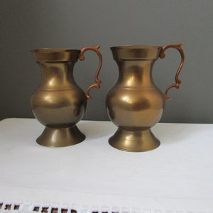 PAIR Brass Tankards Vintage Brass Mugs BRASS Pots Pen Pencil Brush Holder STUDIO Decor Vintage Metal Vase  Aged Metal Cups Brass Decor