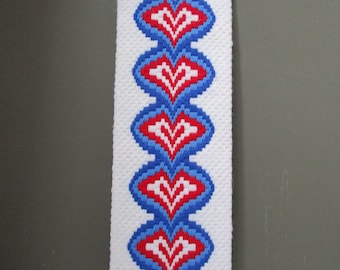 BARGELLO Needlepoint HEARTS Panel Red White & Blue Textile Art Retro Wall Decor Handmade Embroidery Hang or Stand Slow Stitched Embroidery