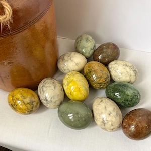 Decorative Polished STONE EGGS Vintage Stone Egg Cream Green Brown Yellow Eggs Home Décor NATURE Inspired Spring Décor 6cm x 4.5cm
