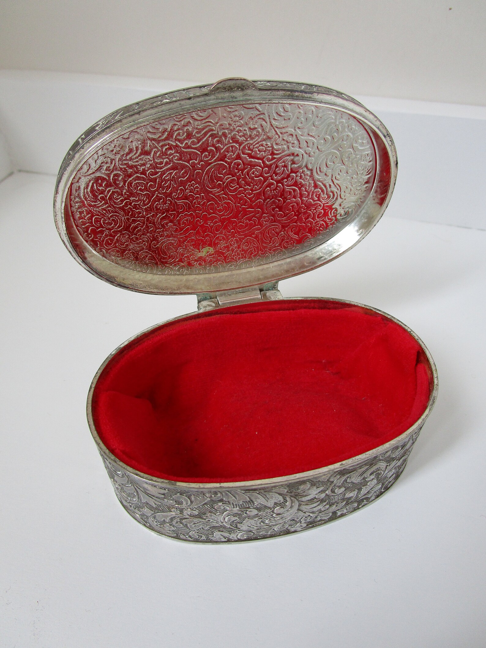 Silver Plated OVAL Jewellery Box Vintage Jewelry Box 1970s Etsy UK