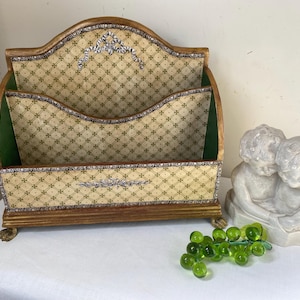 CARTERA DE MADERA VINTAGE RECICLADA CON DECOUPAGE, PAPEL EMPAQUETADO DE LATINA ATLÁNTICO, PINTURA A MANO, ACCESORIO DE ESCRITORIO ÚNICO ENVEJECIDO Y DORADO