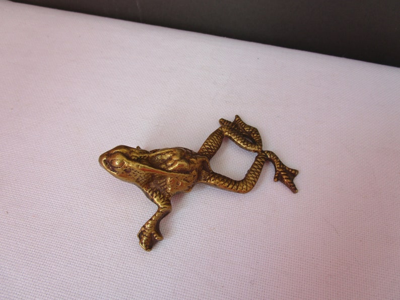Brass FROG Swimming Frog Brass Collectible Brass Decor Amphibian Retro Decor Vintage Brass Frog Frog Figurine GIFT