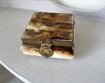 Vintage Brass & Bone Trinket Box Boho 70s Ring Box Jewelry Box  Ethnic BOHO Decor Handcrafted Box Decorative Box Gift UNISEX Gift