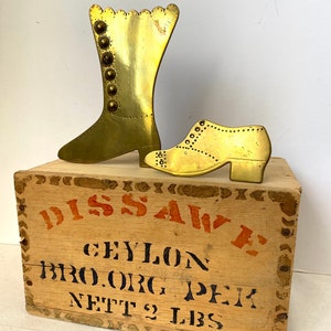 Antique VICTORIAN BRASS Boot & Shoe Mantle Decorations Flat Back with Stands Antique Shoe Antique Boot HANDMADE Brass Button Boot Shoe