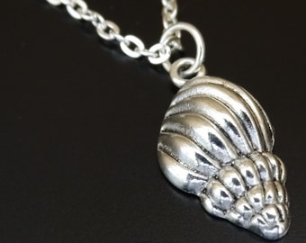 Sea Shell Necklace, Sea Shell Charm, Sea Shell Pendant, Sea Shell Jewelry, Seashell Necklace, Seashell Charm, Seashell Pendant, Nautical