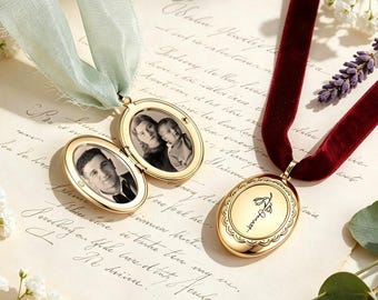 Wedding Bouquet Photo Locket, Personalized Memorial Charm for Bride, Bridal Keepsake Gift