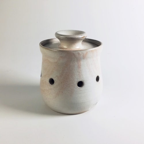 Pottery Garlic Keeper/garlic Pot/garlic Holder/ceramic Garlic Etsy