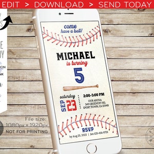 Op de afbeelding: Een baseball-thema verjaardagsuitnodiging voor een jongen die vijf jaar wordt. De uitnodiging is ontworpen om eruit te zien als een smartphone-scherm met een rood-wit-blauwe baseball-afbeelding. De tekst op de uitnodiging luidt: &bdquo;Kom en maak plezier! Michael wordt 5. Zaterdag 23 september, 14:00-17:00 uur. Onze Arena, 349 Greenery Rd, Sport Town, CA 15948. RSVP v&oacute;&oacute;r 23 augustus 2022. Jen 123-456-9721. &ldquo;