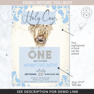 Puede incluir: Una invitaci&oacute;n imprimible azul y blanca para un primer cumplea&ntilde;os. La invitaci&oacute;n presenta una vaca de las tierras altas de dibujos animados con el texto "Holy Cow, I'm One" y "Anthony's First Birthday". La invitaci&oacute;n mide 12,7 cm por 17,8 cm y 300 dpi.