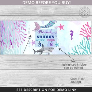 以下が含まれることがあります： 人魚とサメをテーマにしたパーティー用の印刷可能なバナー。バナーは薄い青色で、ピンクと紫のサンゴ、人魚の尻尾、サメ、タツノオトシゴが描かれています。バナーのテキストには「人魚とサメ」と、名前の「マシューは3歳」と「イザベラは5歳」が書かれています。