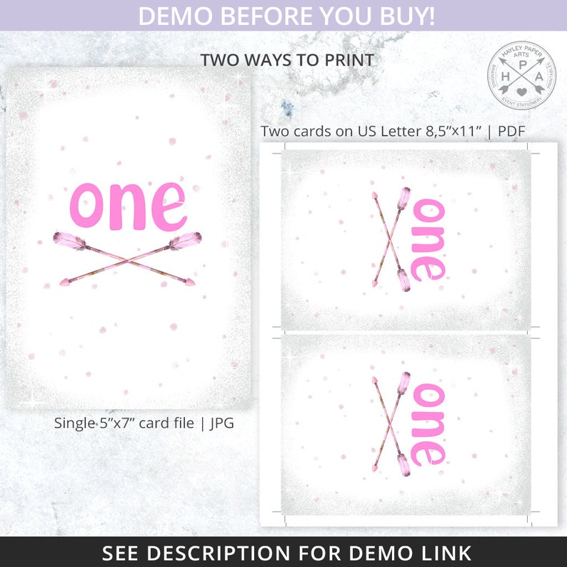 Op de afbeelding: Twee printbare ontwerpen voor een eerste verjaardagsfeestje. Het ontwerp bevat roze pijlen die over elkaar gekruist zijn met het woord "one" in roze tekst. Een ontwerp is voor een kaart van 5x7 inch en de andere is voor een kaart van US Letter formaat.