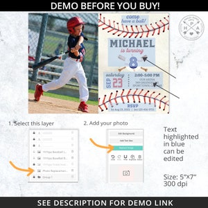 Pu&ograve; includere: Un invito di compleanno a tema baseball con uno schema di colori rosso, bianco e blu. L'invito presenta un design a punto di baseball, una mazza da baseball e un guanto da baseball. Il testo sull'invito recita "Michael compie 8 anni" e include la data e l'ora della festa. L'invito misura 5 pollici per 7 pollici e 300 dpi.
