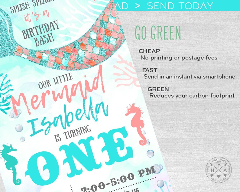 K&ouml;nnte beinhalten: Eine t&uuml;rkisfarbene und rosafarbene Meerjungfrauen-Geburtstagseinladung mit einem Meerjungfrauen-Schwanz, einem Seepferdchen und dem Text "Our Little Mermaid Isabella is turning ONE! 2:00-5:00 PM".
