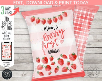Può includere: Design di sacchetto di patatine fritte stampabile con uno sfondo a righe rosa e bianco e un motivo a quadri rossi sul retro. La parte anteriore del sacchetto presenta un'illustrazione ad acquerello di fragole e il testo "Alicia's Berry First Birthday".