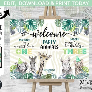 Signo de bienvenida de Safari salvaje un niño joven tres hermanos conjuntos primer tercer cumpleaños. Animales de fiesta en la jungla. 18"x24". Editable. 124HPA 60A