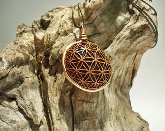 Wooden pendant, briar wood, spiritual pendant, flower of life pendant, Made to order, necklace pendant, personalized