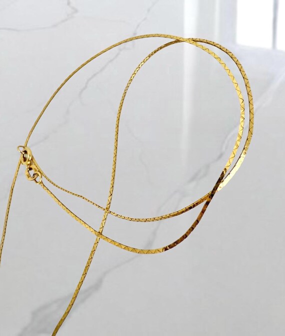 14K Gold Cursive M Initial Necklace Italian Chain… - image 7