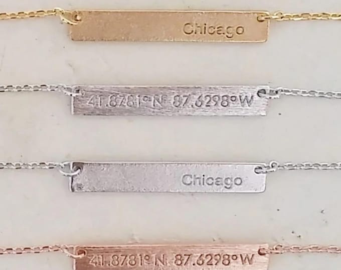 Chicago Bar Necklace – Minimalist Gold or Silve Bar Pendant, Dainty Chicago Jewelry, City Pride Gift, Windy City Necklace, Layering Necklace