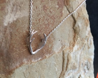 Silver Plated Antler Necklace, 18k Gold Plated Antler Necklace, Outdoor Enthusiast, Gift for a Wilderness Enthusiast, Outdoor Lover Gift