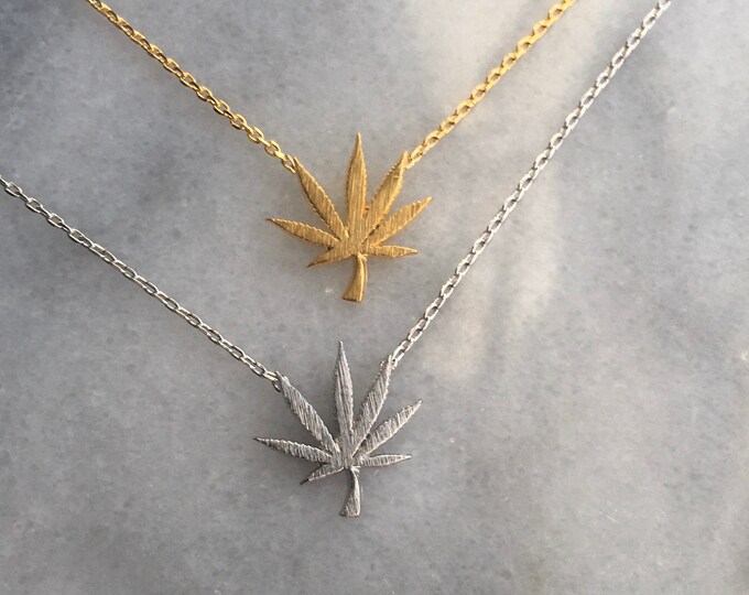 Dainty Pot Leaf Hemp Pendant Necklace, Delicate Marijuana Symbol Necklace, Gift for Her, Gift for Him