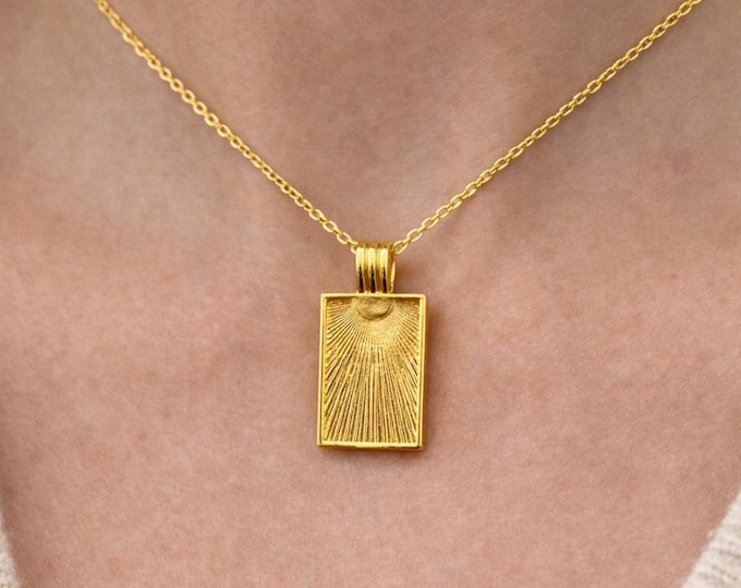 Fluted Sun Medallion Rectangle Pendant Chain Necklace, 18K Gold Plated, Rectangular Pendant, Celestial Charm Necklace, Sunbeam, Layering