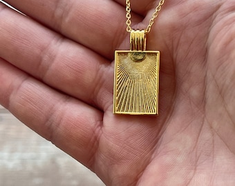 Fluted Sun Medallion Rectangle Pendant Chain Necklace, 18K Gold Plated, Rectangular Pendant, Celestial Charm Necklace, Sunbeam, Layering
