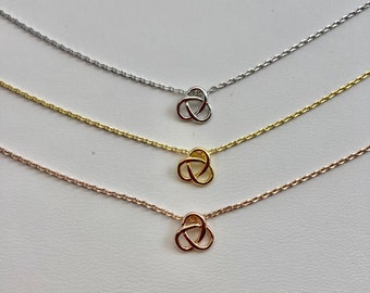Minimalist Celtic Knot Necklace • Dainty Trinity Pendant • Gold Silver Rose Gold Necklace • Friendship Gift • Bridesmaid Jewelry• Knot
