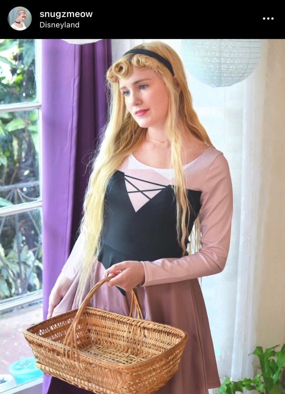 Loungefly x Disney Sleeping Beauty Princess Aurora as Briar Rose Cospl –  GeekCore