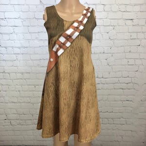 Women&#39;s Chewbacca   Inspired Sleeveless Flare Dress
