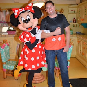 Men&#39;s Mickey Inspired Short Sleeve Shirt