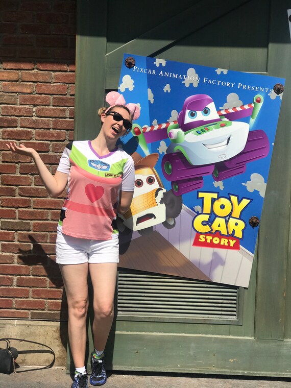 buzz lightyear señora nesbit