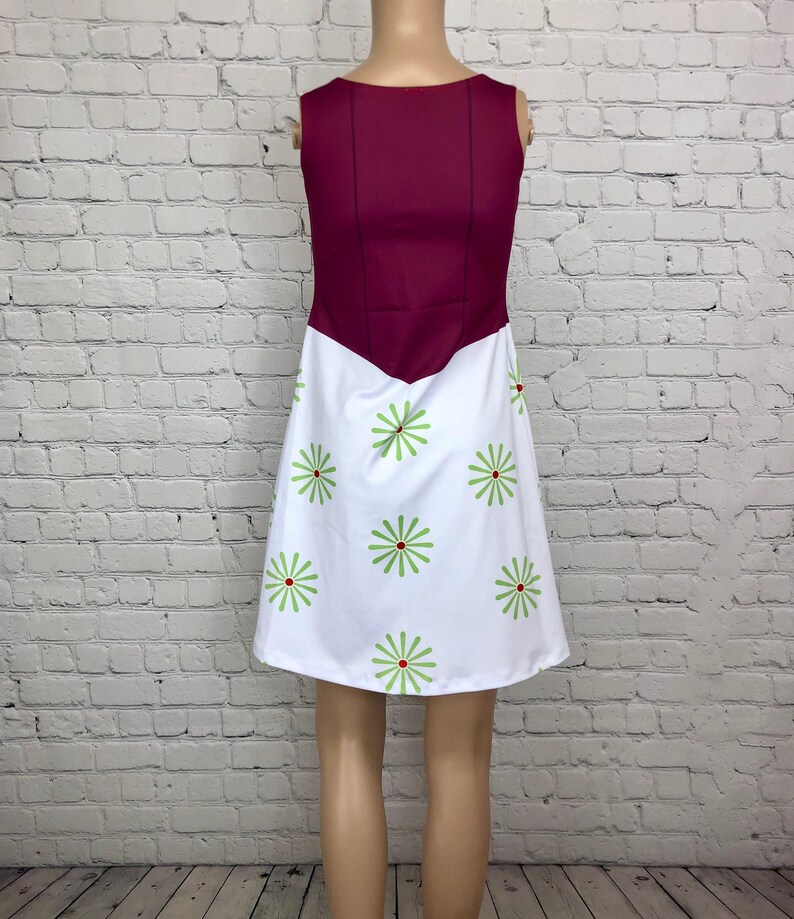 Damen HM Tightrope Walker inspiriertes ärmelloses Flare Kleid Bild 3