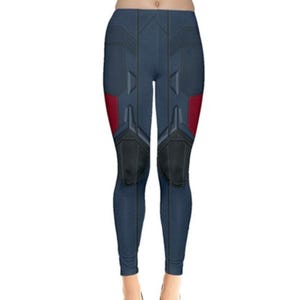 Women&#39;s Cap Inspired Leggings