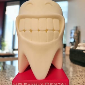 3D Printed Smiling Toothbrush Holder