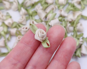 25pcs Handmade Satin Ribbon Rosebud With Leaves In Ivory . Super High quality ribbon roses. Mini rosebud embellishments.