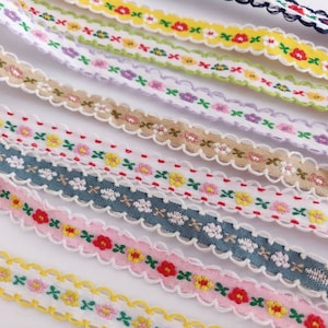 1 Yards 3/8" Embroidered flowers lace trim,mini flower sewing ribbon.