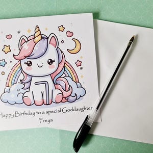 Carte d'anniversaire personnalisée l'âge de la licorne
