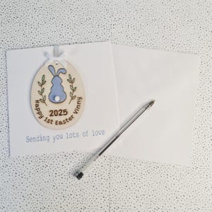 Première carte de décoration de Pâques personnalisée