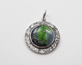 Green enamel pendant