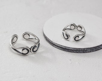 Cuff ring with balls. Open band ring