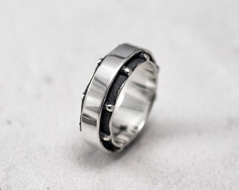 Bearing ring for men or women, ring size 7