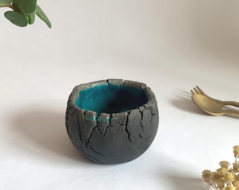 Blue and black raku bowl - Blue and black ceramic bowl - Ceramic turquoise blue pot - Pottery bowl