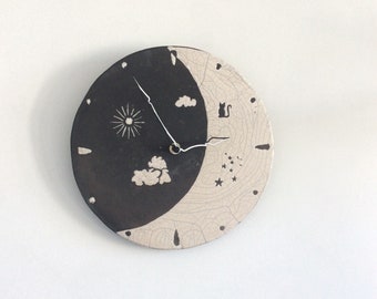Wall clock - Ceramic wall clock - White wall clock - Raku pottery rond and white wall clock