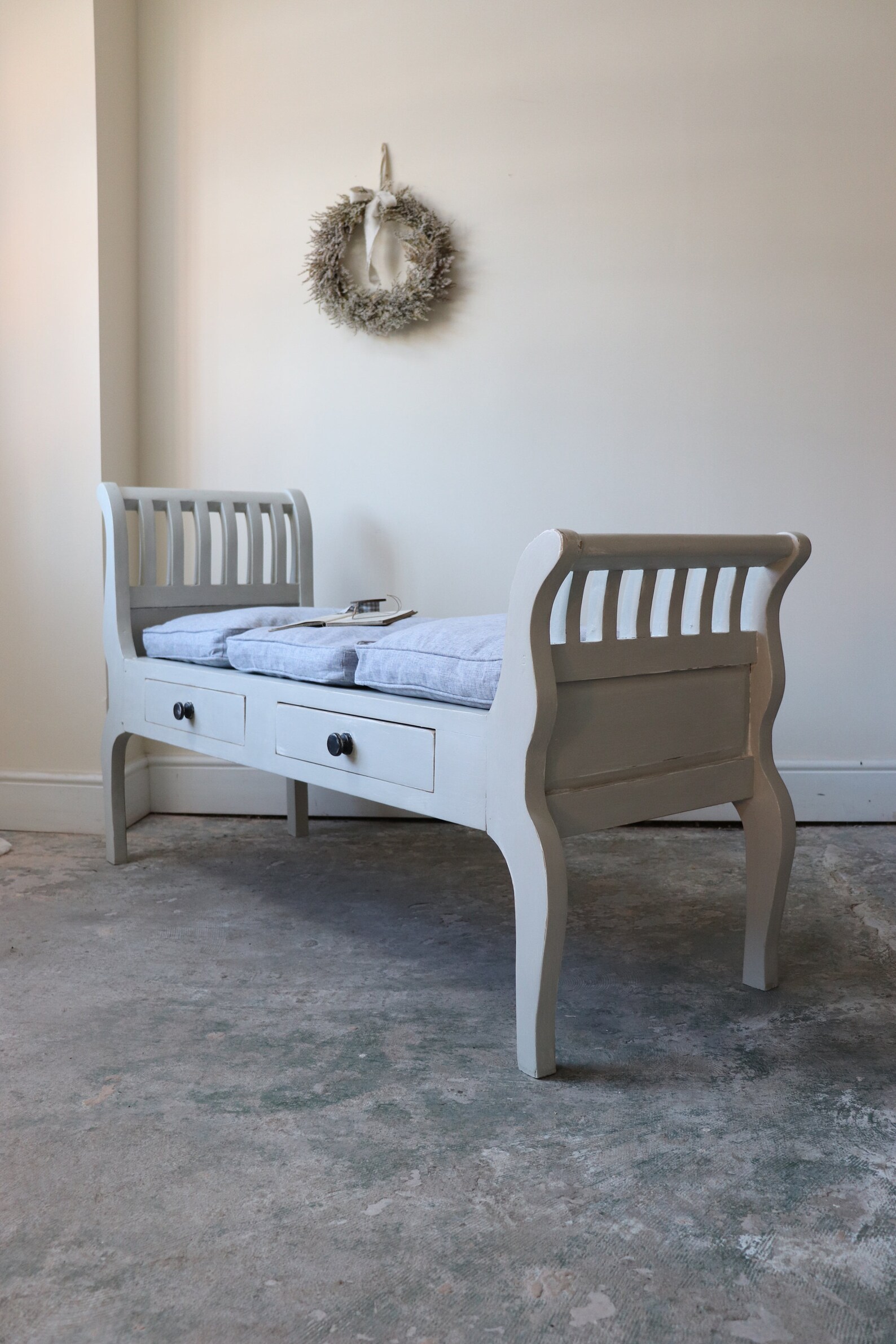 Stunning Painted Vintage Day Bed or Window Seat in Earl Grey Etsy UK